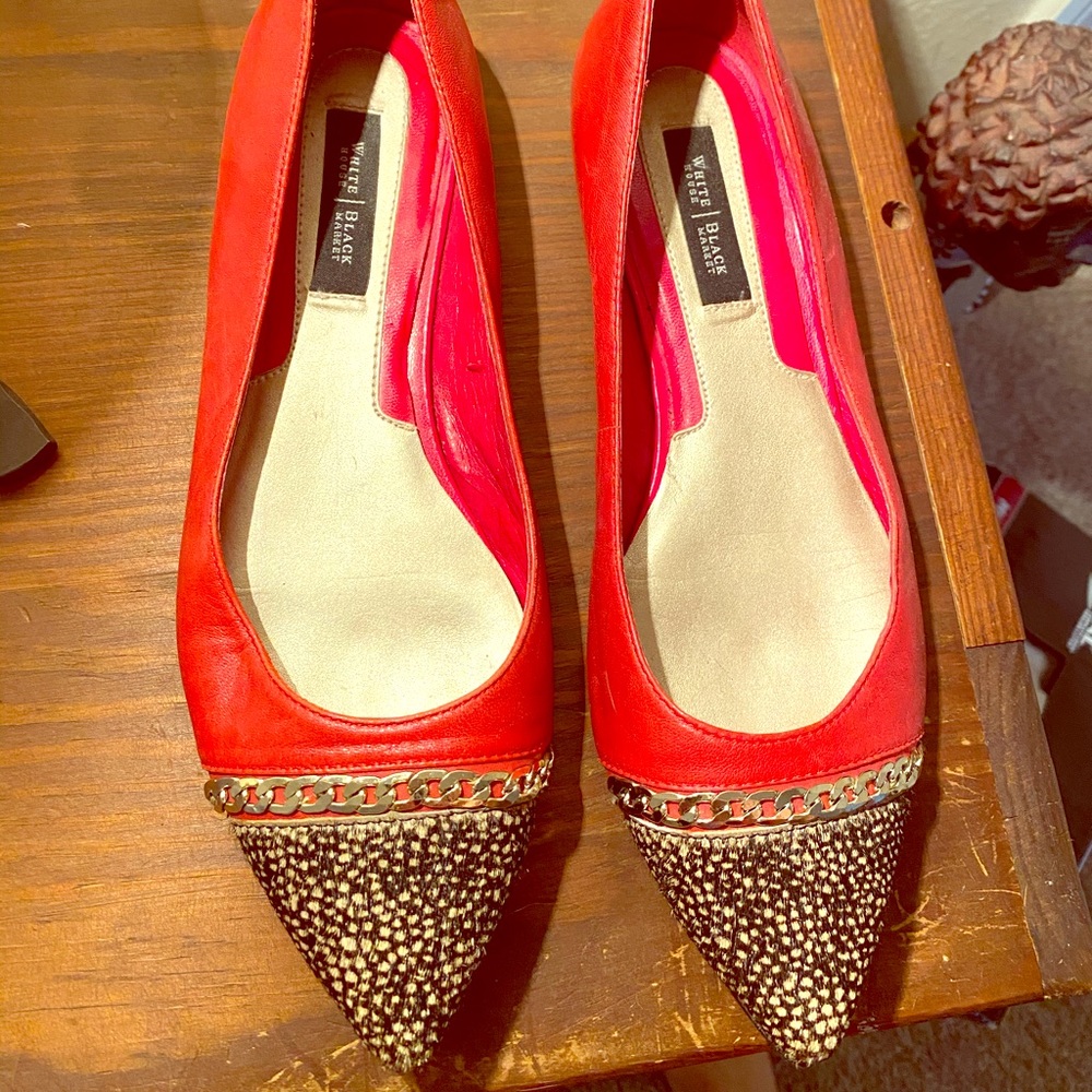 White House Black Market Fall Flats